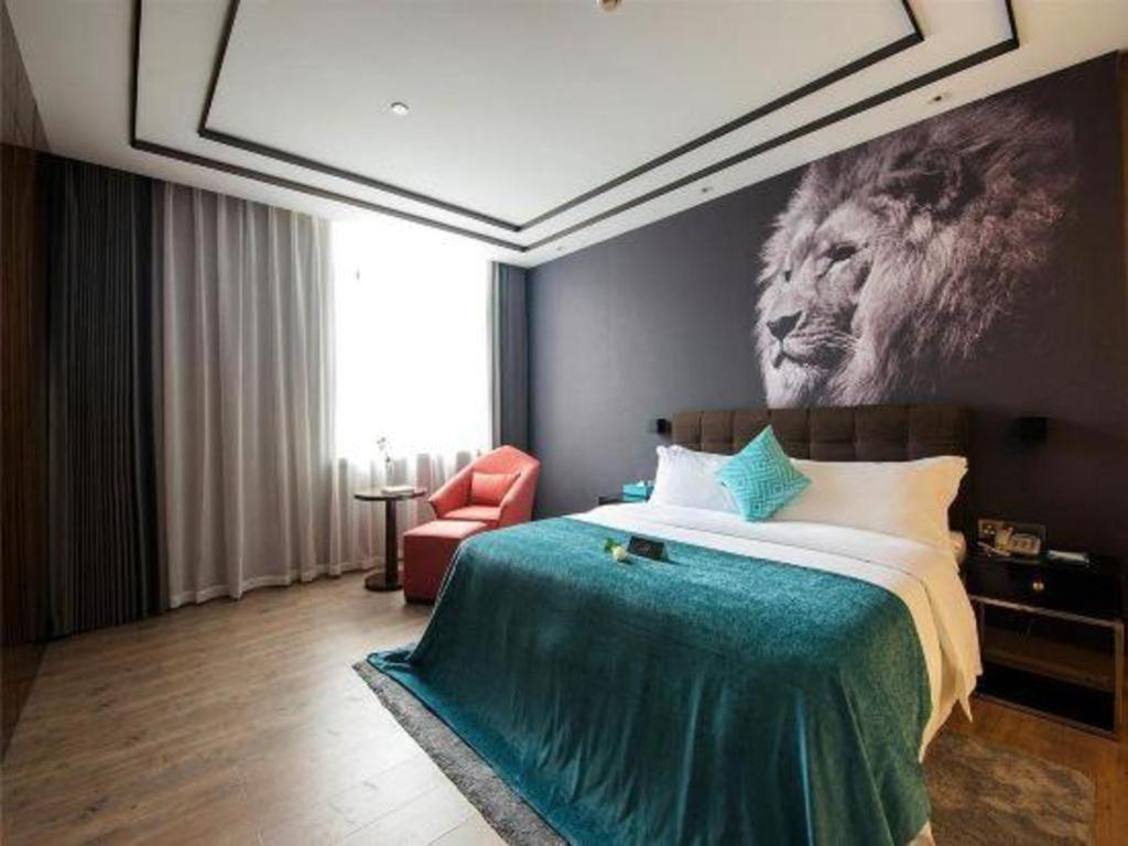 Xana Hotelle-Hotel Luzhou Baizitu Square Экстерьер фото