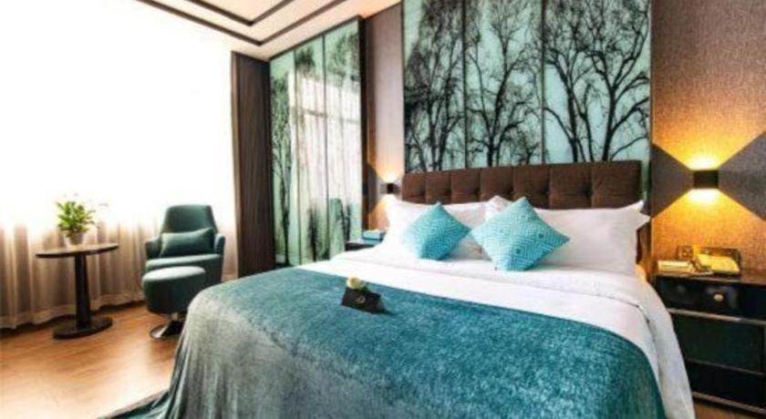 Xana Hotelle-Hotel Luzhou Baizitu Square Экстерьер фото